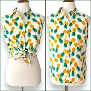 J. Crew White Pineapple Print Sleeveless Button Up Cropped Blouse Top Size M